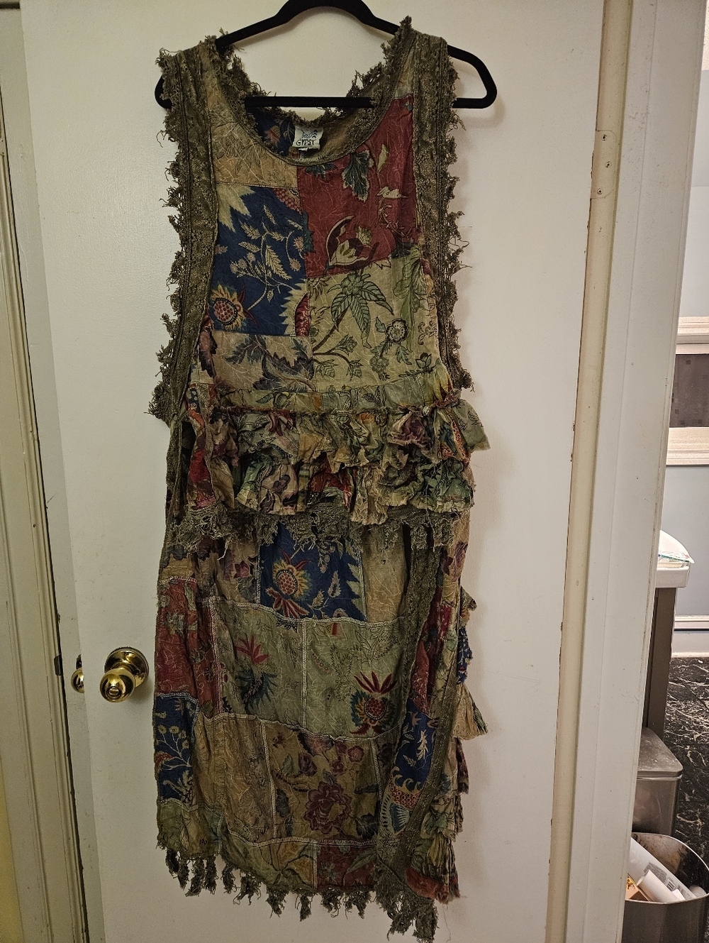 Jaded Gypsy Hi-Lo Ruffle Apron